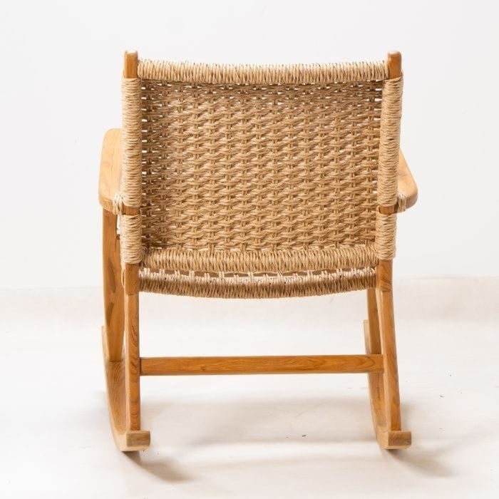 כורסא נדנדה מעוצבת