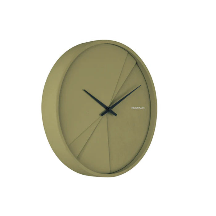 שעון קיר מעוצב 