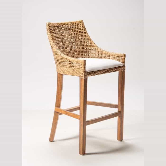 כסא בר עץ וראטן BAR-BELLE