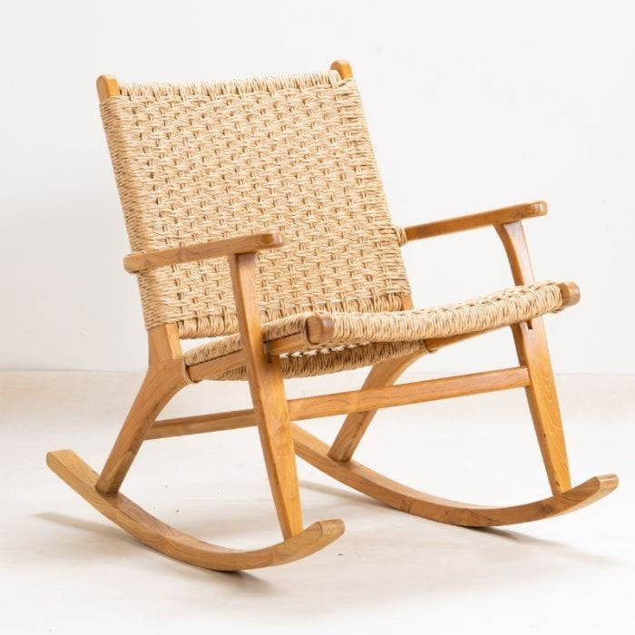 כורסא נדנדה מעוצבת 