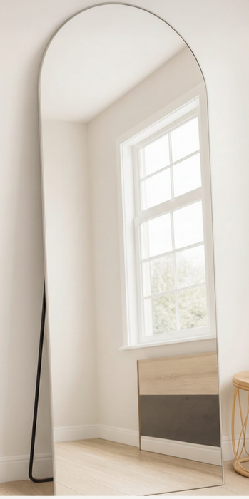 מראה עומדת דגם ALONIM