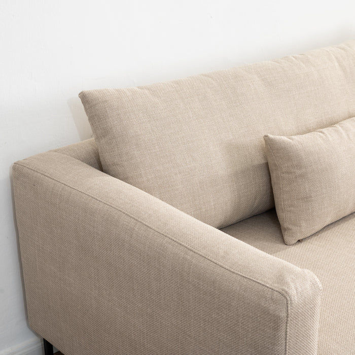ספה תלת מושבית בעיצוב מרשים ובד איכותי  JOYFUL