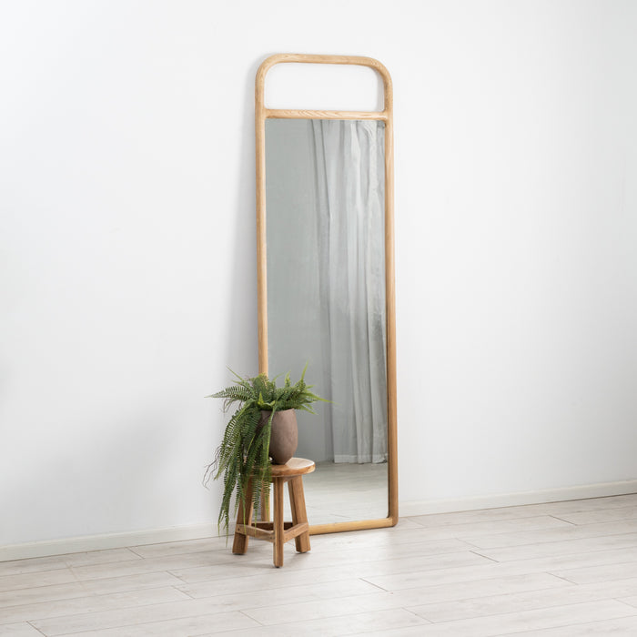 מראה מעץ דגם AMSTERDAM