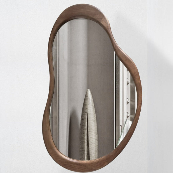 מראה מעוצבת אמורפית