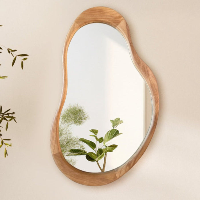 מראה אמורפית מעץ