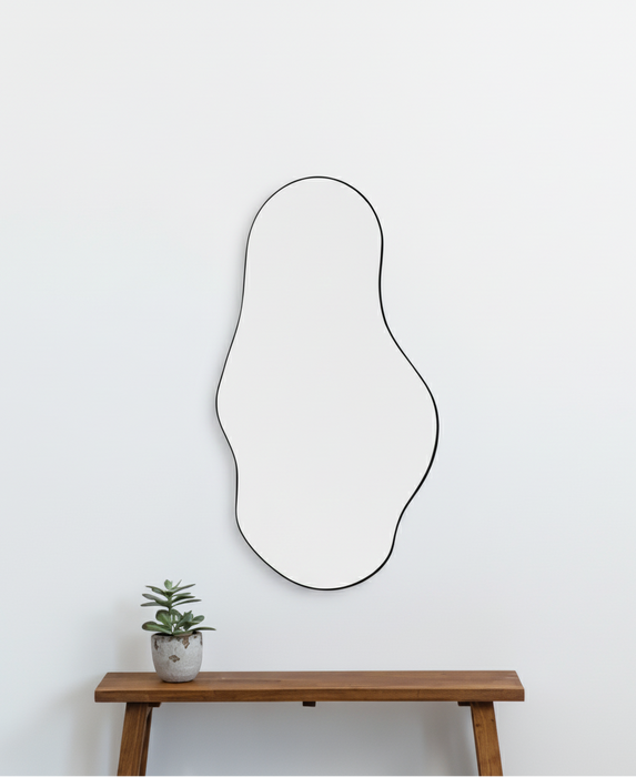 MIGAL מראת גוף אמורפית מסגרת מתכת עדינה ויפה