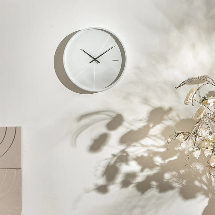 שעון קיר מעוצב 