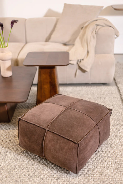 הדום מרובע דגם ARIANNA