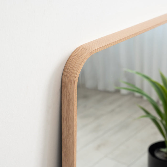 מראה מלבנית יפיפייה עם מסגרת אלומיניום  PS AYALA