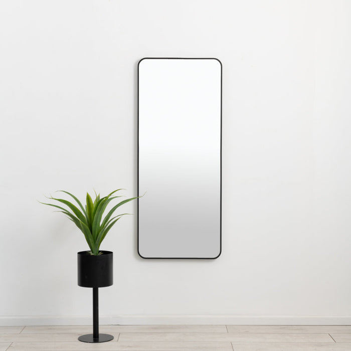 מראה מלבנית יפיפייה עם מסגרת אלומיניום  PS AYALA