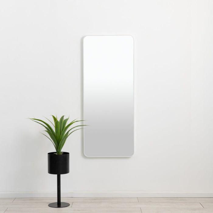 מראה מלבנית יפיפייה עם מסגרת אלומיניום  PS AYALA