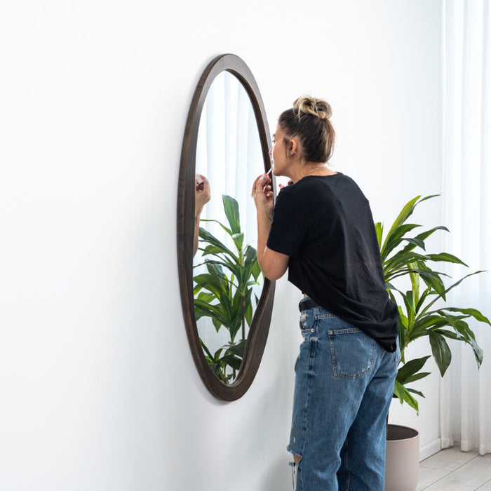 מראת עץ אמורפית ROLY