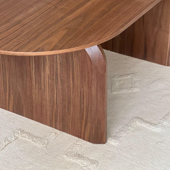 EVE שולחן סלון אובלי עם רגליים מעוצבות - קארמה