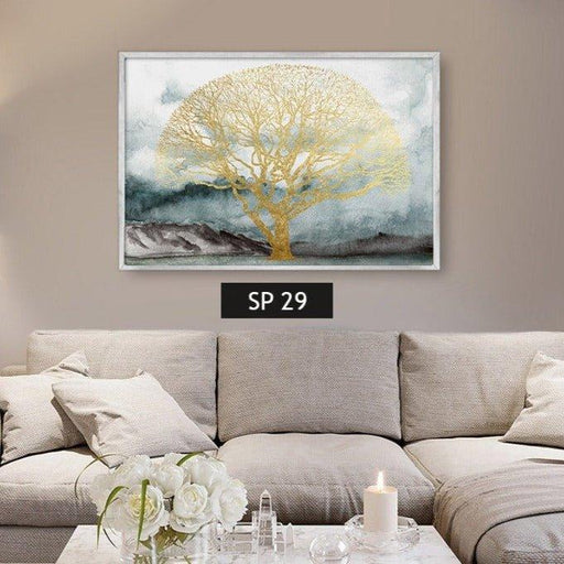 תמונת עץ זהוב על רקע בהיר GOLD TREE - קארמה