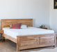 מיטה זוגית מעץ מלא TRIS